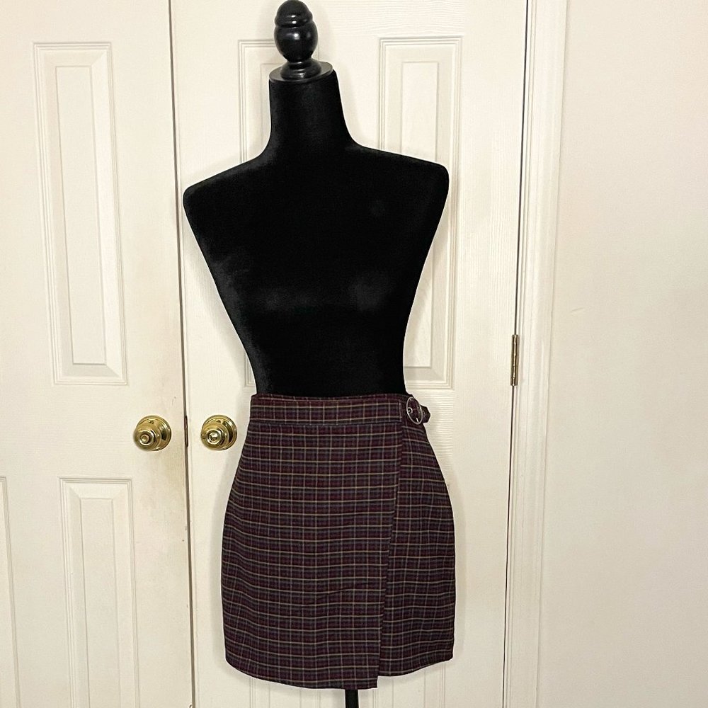 New Hollister Plaid High-rise Mini Skirt